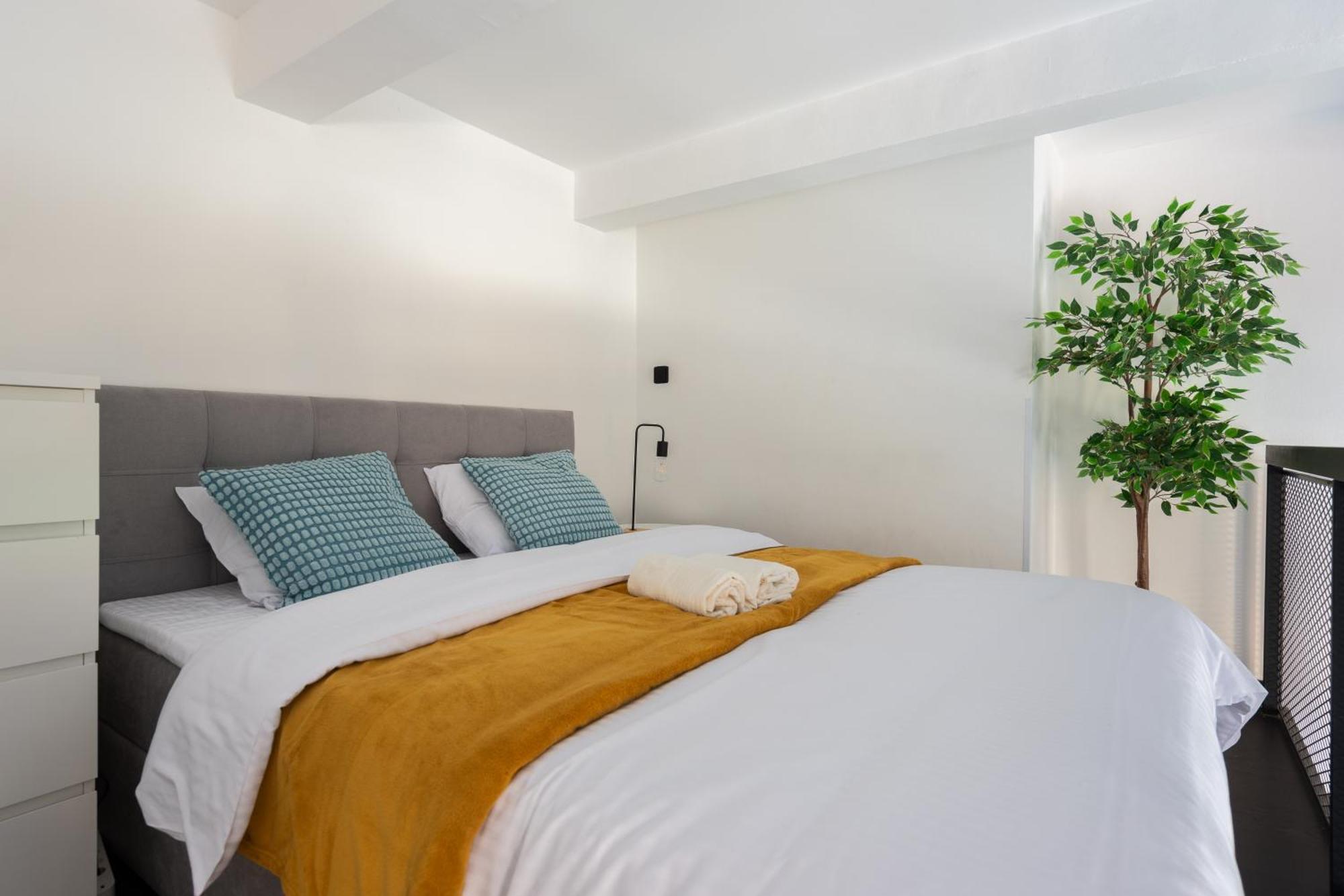 Modern Loft-apartments In Apartment Prag