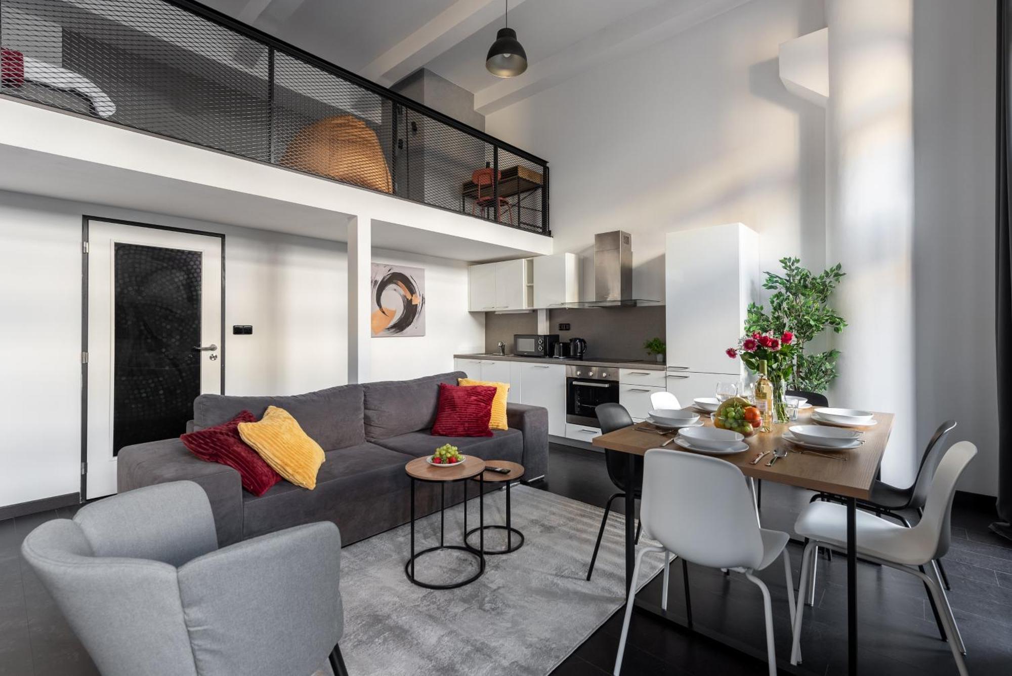 Modern Loft-apartments In Apartmán